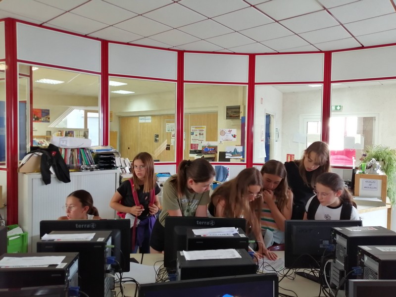 visite-au-college-pour-les-cm2