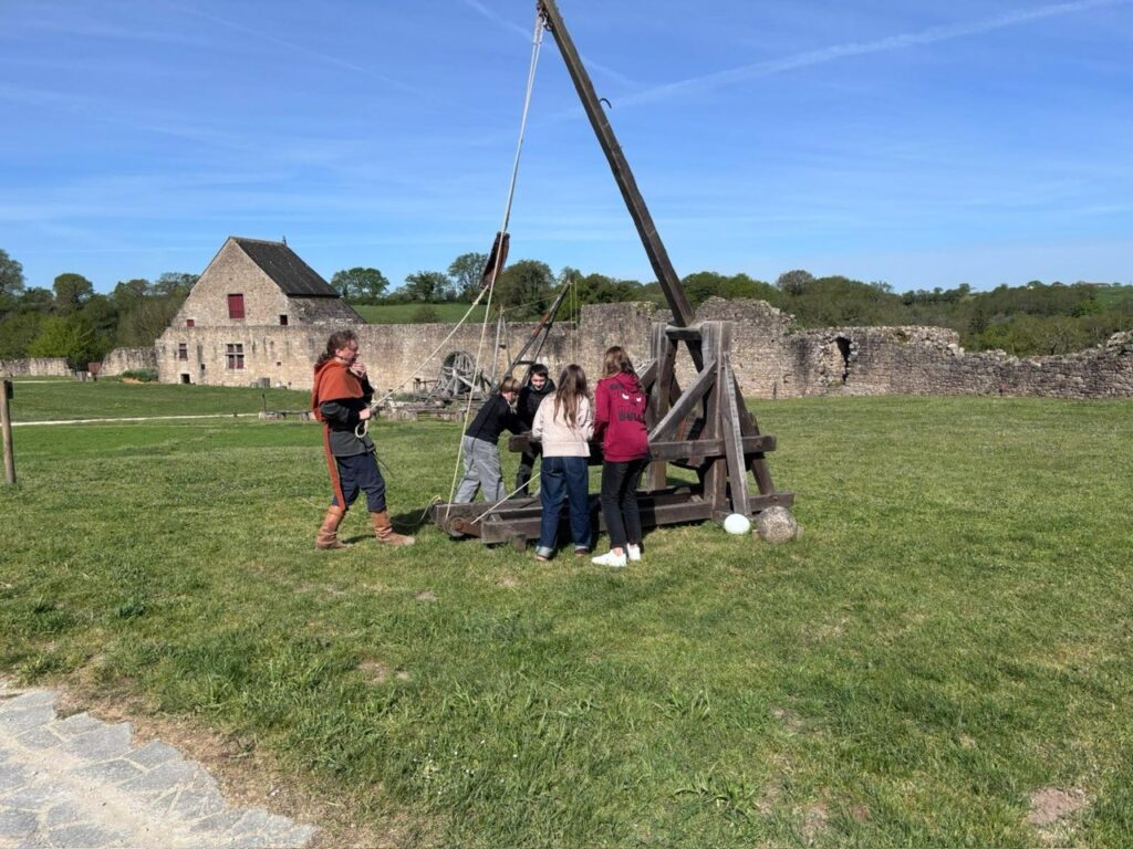 plongee-medievale-au-chateau-de-tiffauges